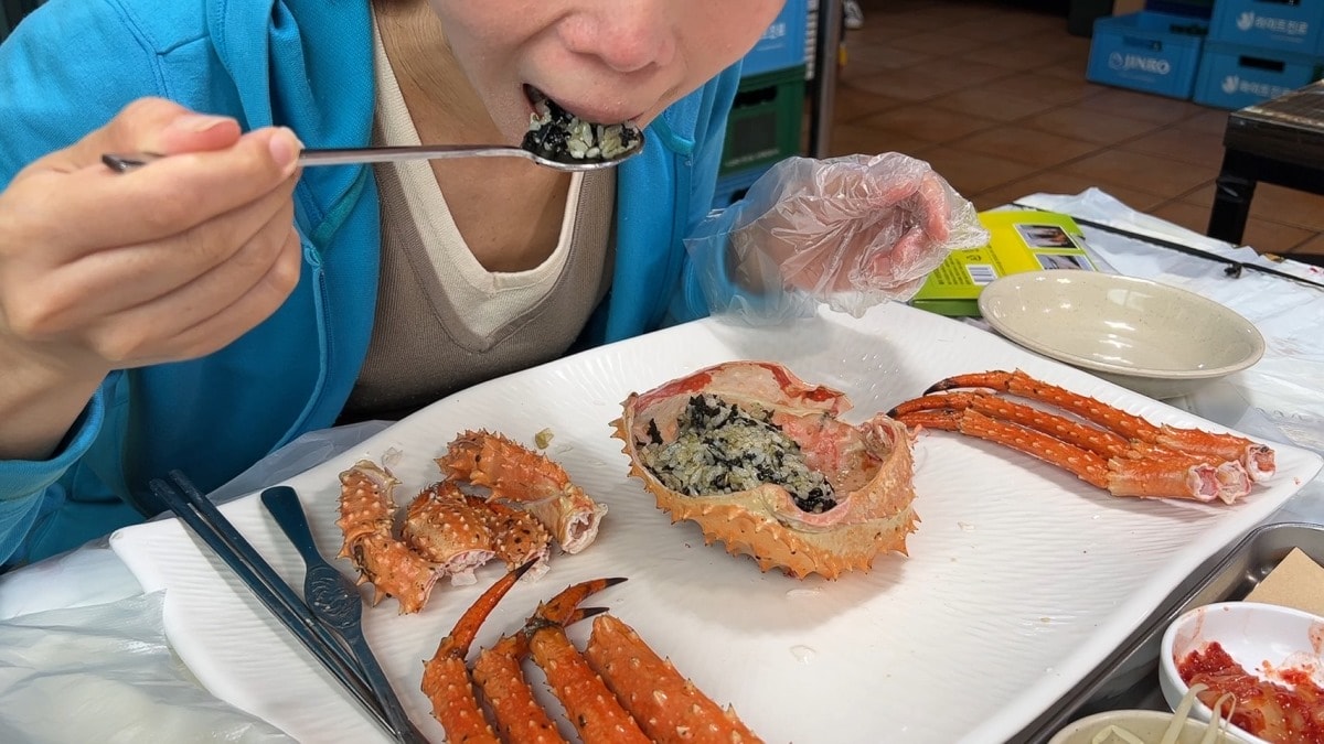 首爾麻浦農水物產市場마포농수산물시장|除了鷺梁津還有這間在地人的水產海鮮批發市場|新鮮現撈~只要台幣2千多就能爽嗑整隻帝王蟹 - 第29張圖