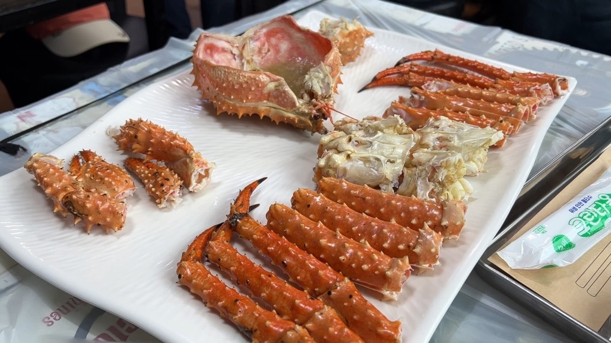 首爾麻浦農水物產市場마포농수산물시장|除了鷺梁津還有這間在地人的水產海鮮批發市場|新鮮現撈~只要台幣2千多就能爽嗑整隻帝王蟹 - 第22張圖