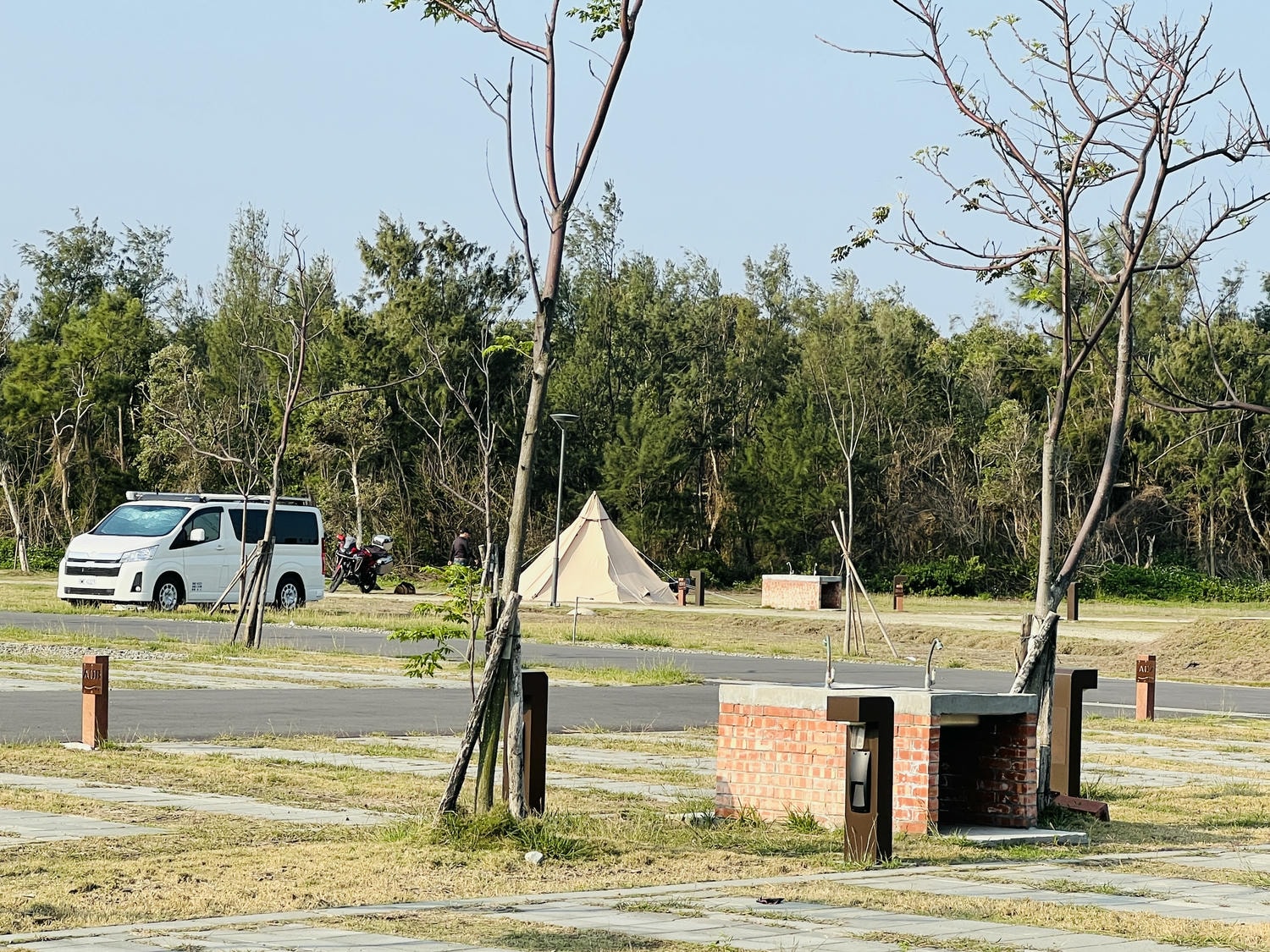 雲林口湖|宜梧滯洪池露營區|小日月潭|免費湖邊露營、湖畔散步好悠閒 - 第4張圖